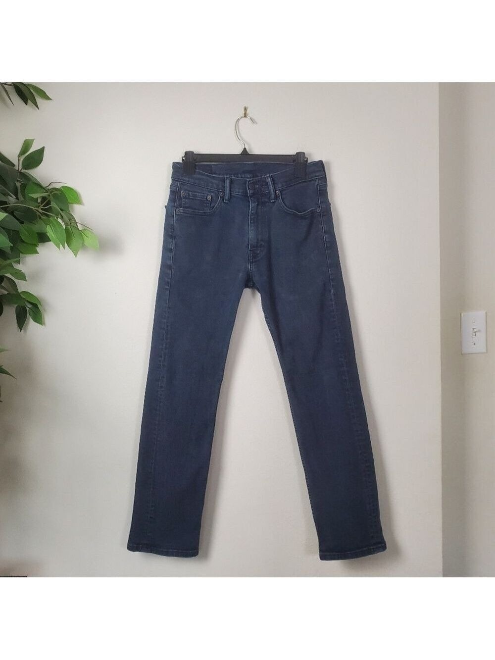 Levi's 505 Dark Wash Mens Jeans Size 30x30 Athletic Fit